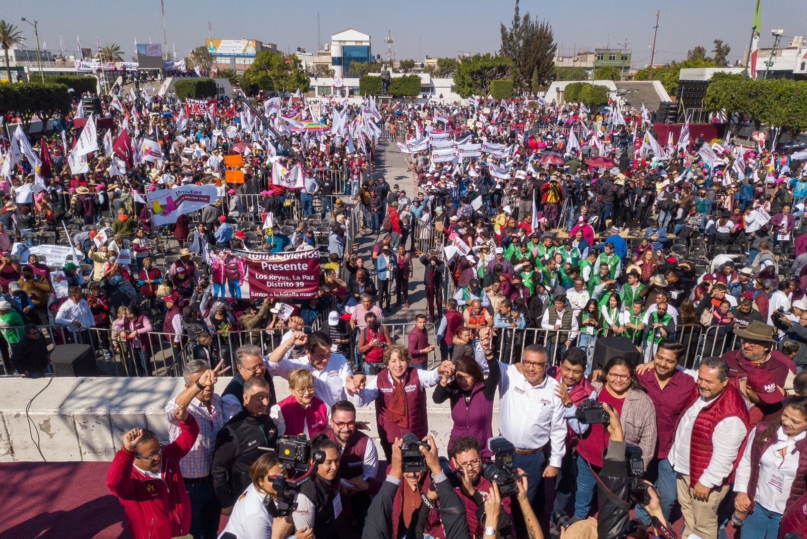 Delfina Gómez en Nezahualcóyotl