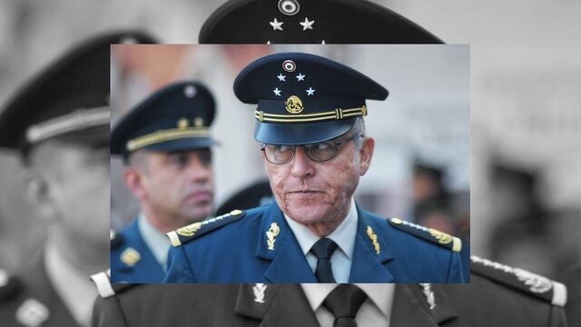 "Él tenía dos o tres meses de haber ingresado a la normal y quería estudiar para maestro", admitió el titular de la Sedena.