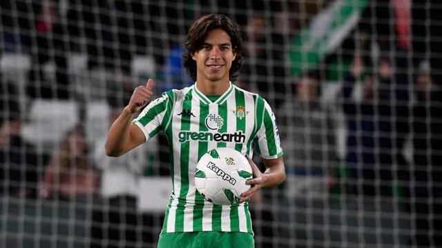 Diego Lainez.