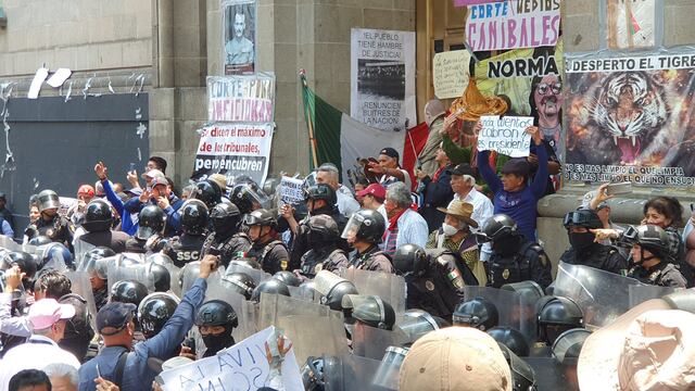 MARCHA POR LA SCJN CONCLUYÓ EN ENFRENTAMIENTO