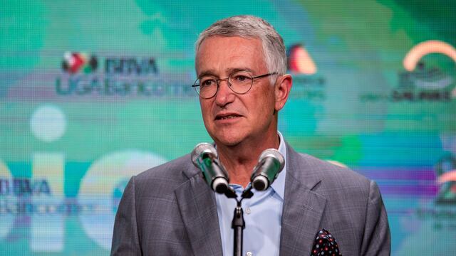 Ahora Ricardo Salinas Pliego se va contra la Liga MX Femenil.