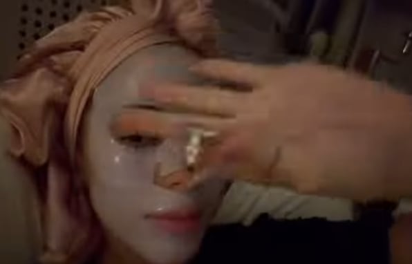 Tini Stoessel muestra su anillo de compromiso
