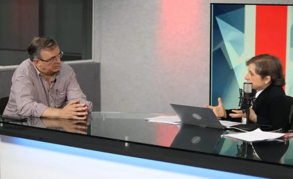 Marcelo Ebrard y Carmen Aristegui