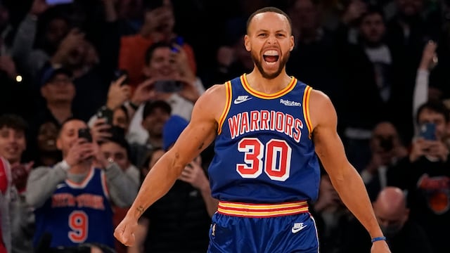 Stephen Curry, máximo anotador de triples en la historia de la NBA