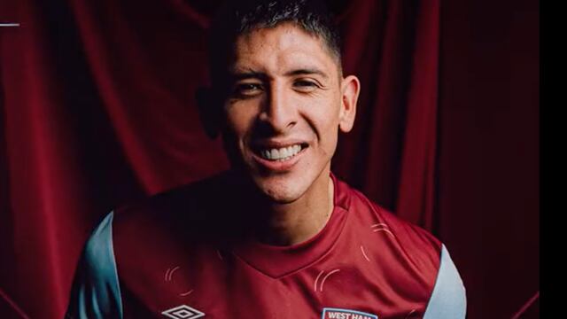 Edson Álvarez con el West Ham