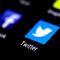Twitter podría comenzar a cobrar por sus servicios: Bloomberg