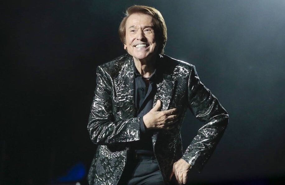 Raphael, cantante español