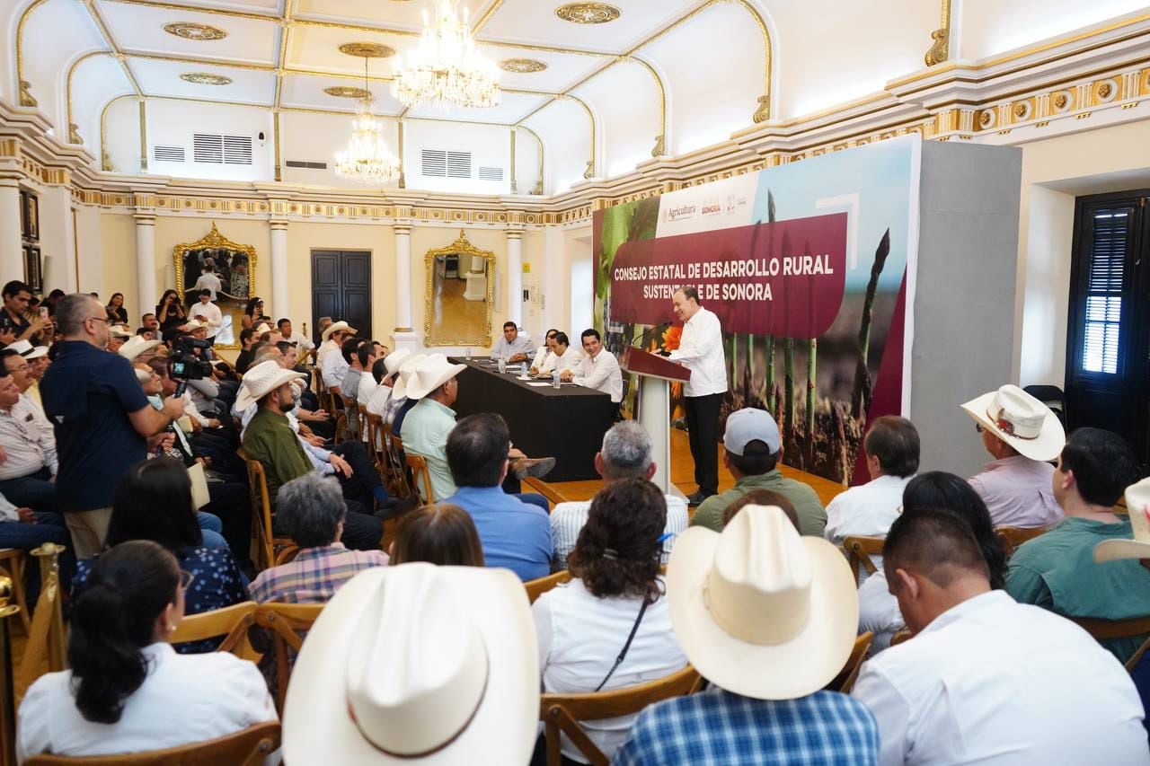 Alfonso Durazo encabeza reunión del Consejo Estatal de Desarrollo Rural Sustentable.