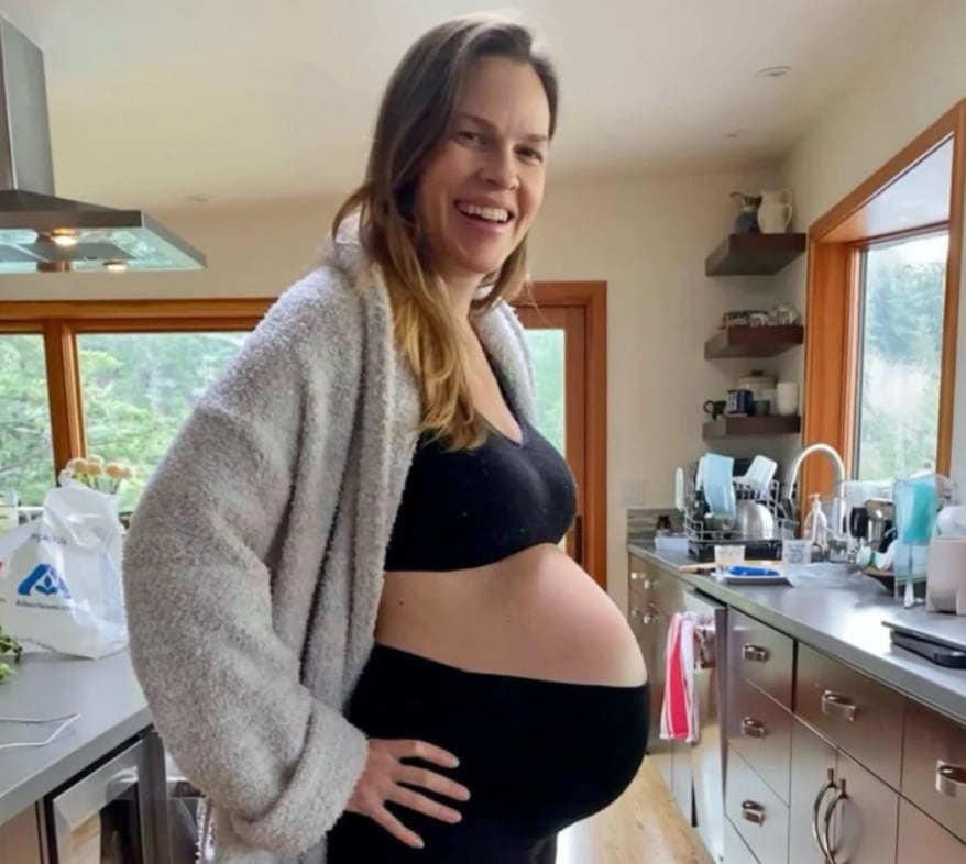 Hilary Swank anuncia que será mamá por tercera vez a los 52 años