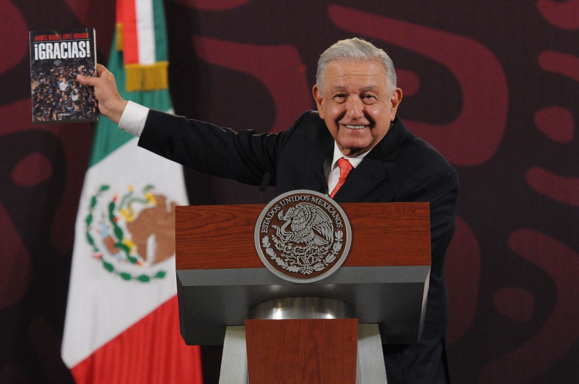 ¡Gracias!, nuevo libro de AMLO