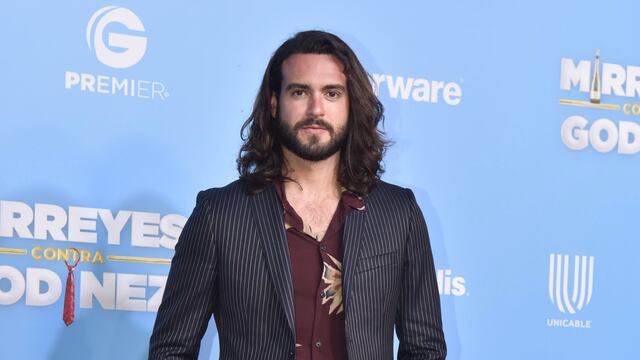 Pablo Lyle en alfombra roja de "Mirreyes vs. Godinez"