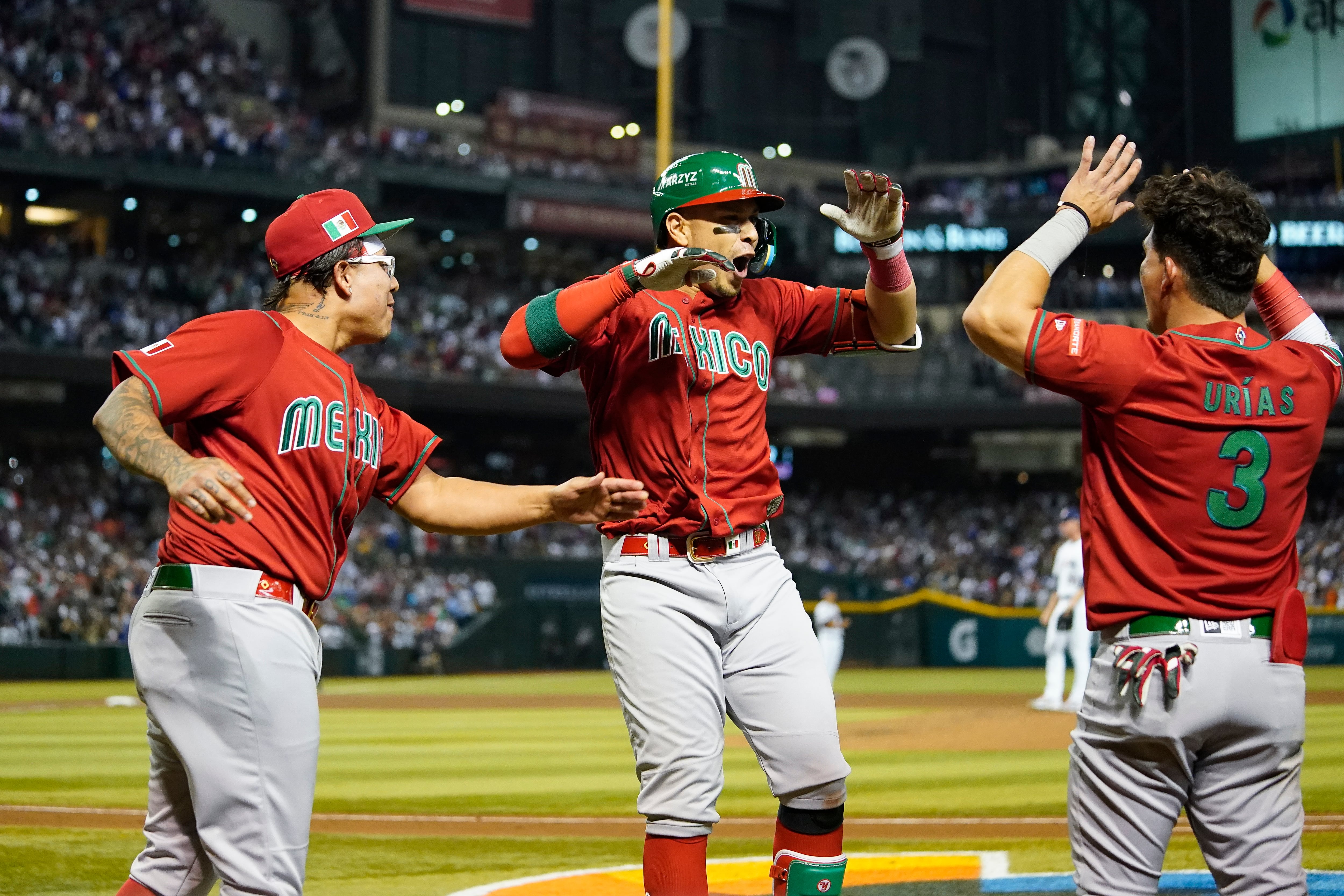 México celebrando ante Estados Unidos en el Clásico Mundial de Béisbol.