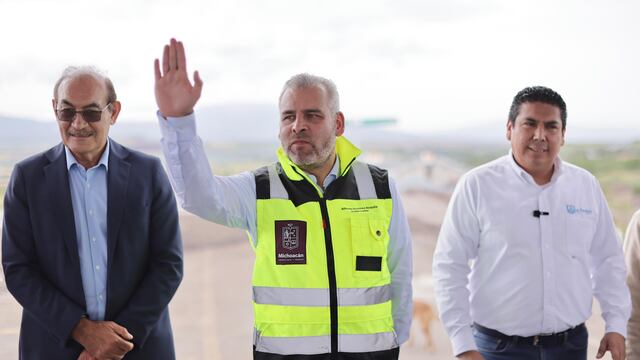 Alfredo Ramírez Bedolla inauguró ramal Ecuandureo-La Piedad