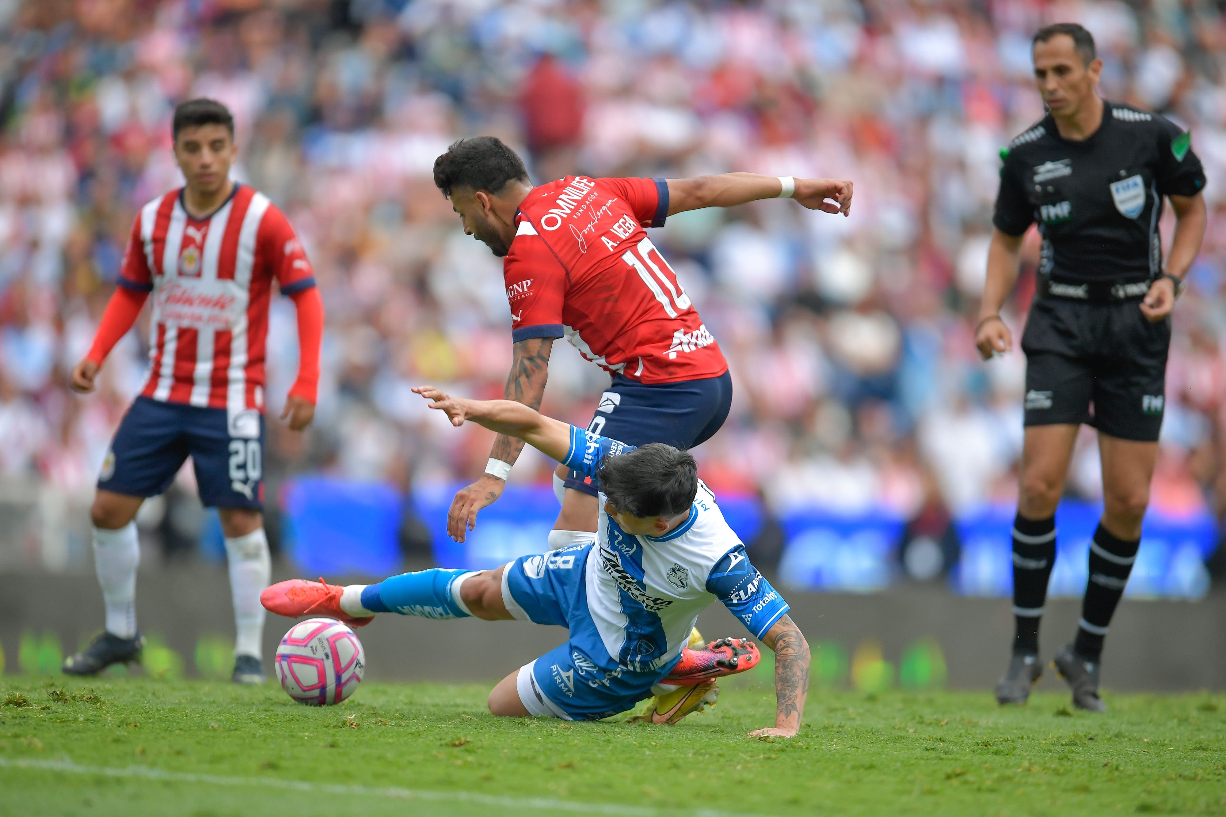 Puebla vs Chivas