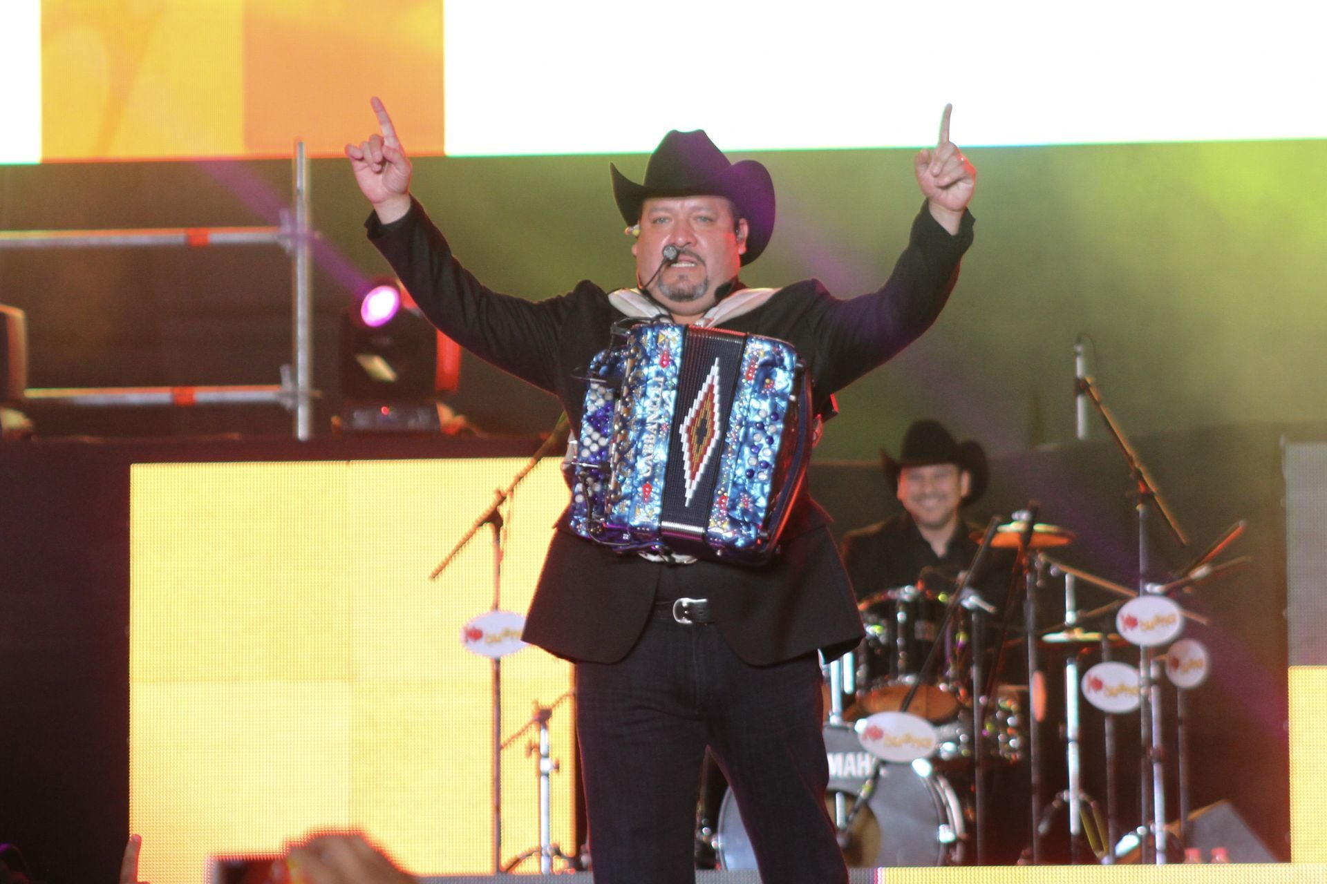 Beto Zapata, vocalista de Grupo Pesado.