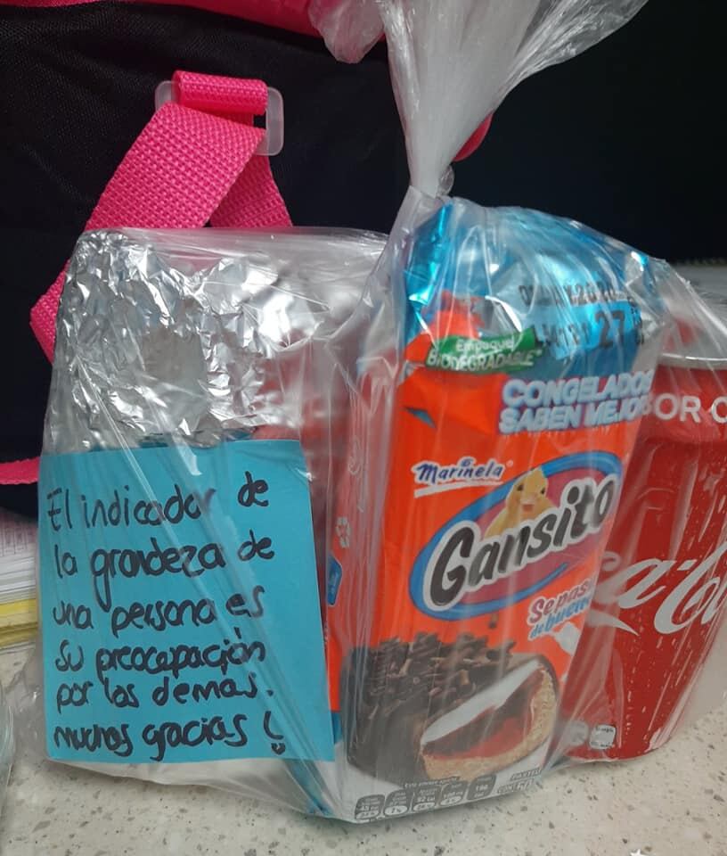 Regalo a personal médico