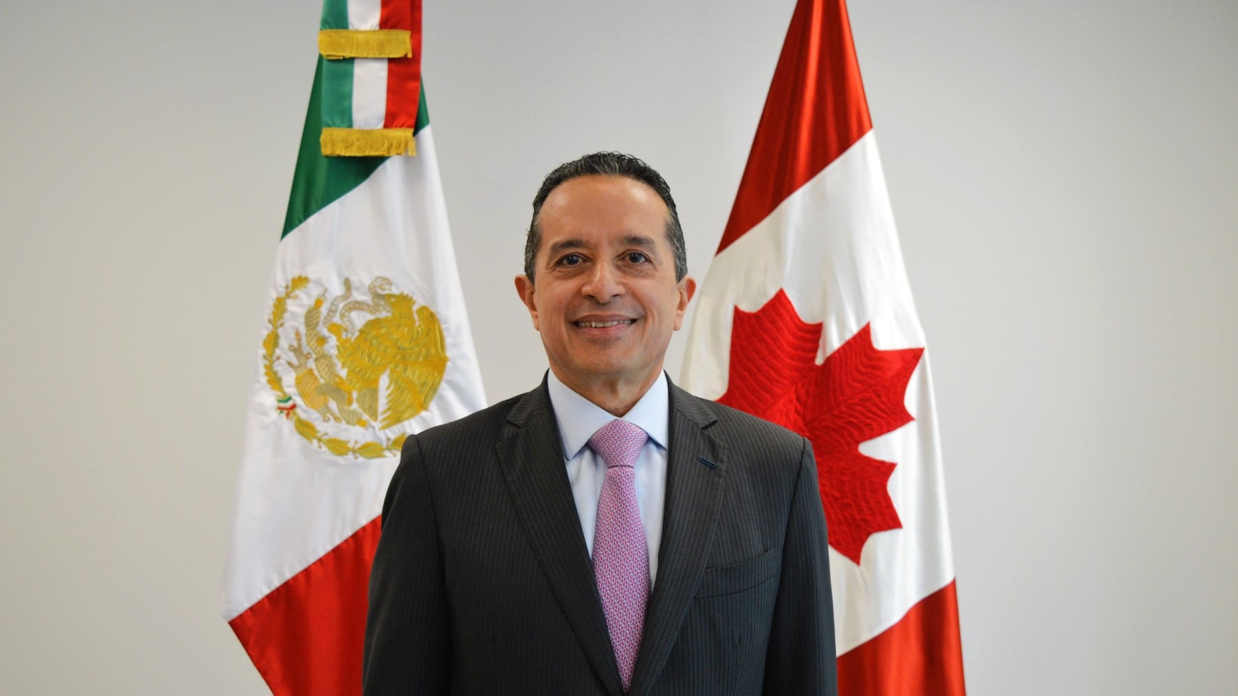 ¿Quién es Carlos Joaquín González? Embajador de México en Canadá