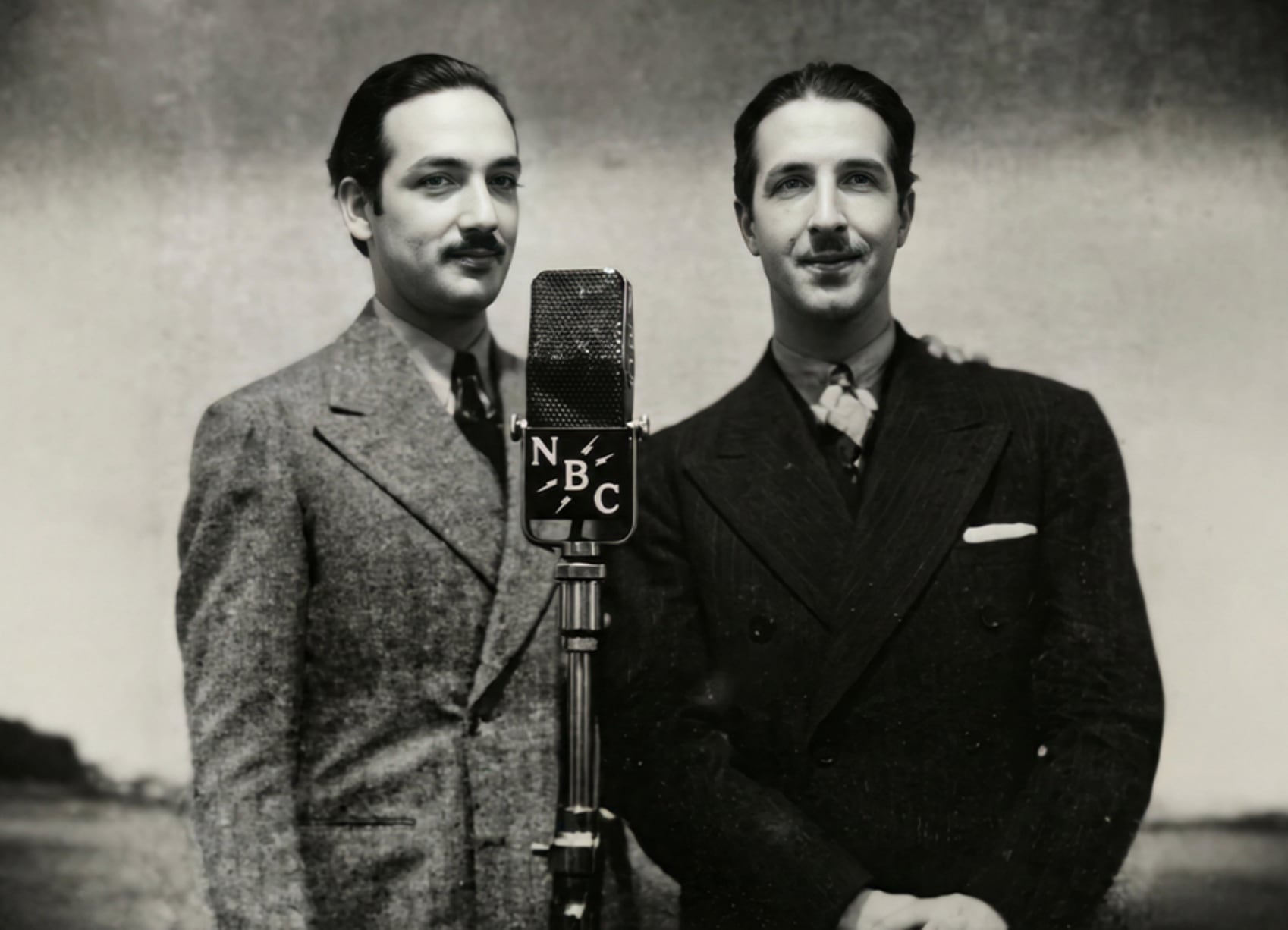 The Mexican Caballeros: Jorge Negrete y Ramón Armengod.