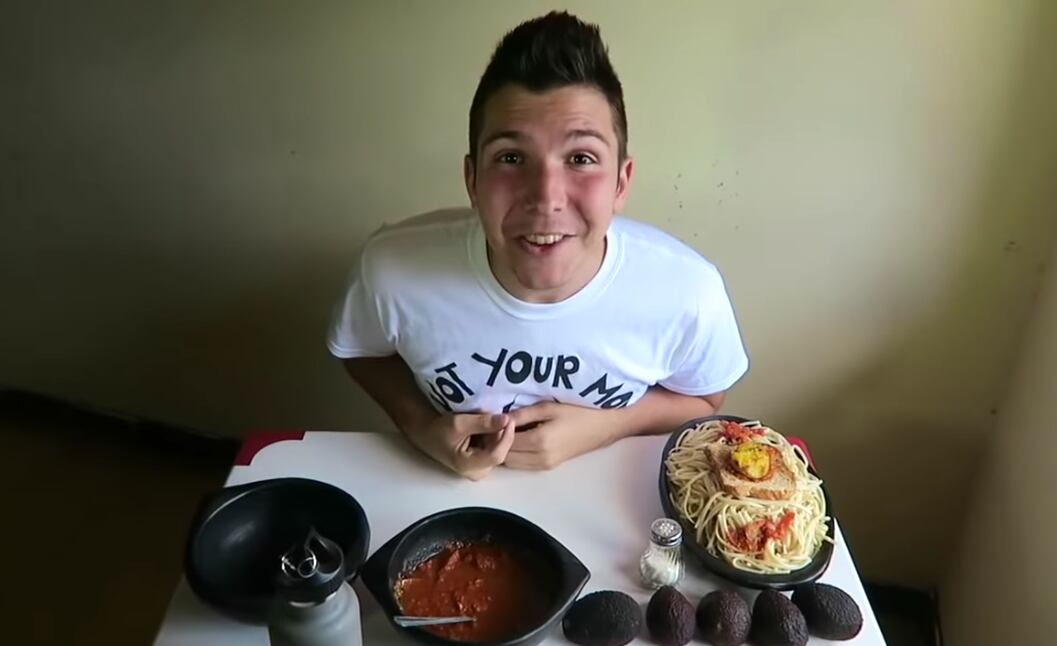 Nikocado Avocado, youtuber y modelo en OnlyFans