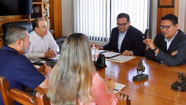 Alfonso Durazo firma convenio con Kyungshin Lear