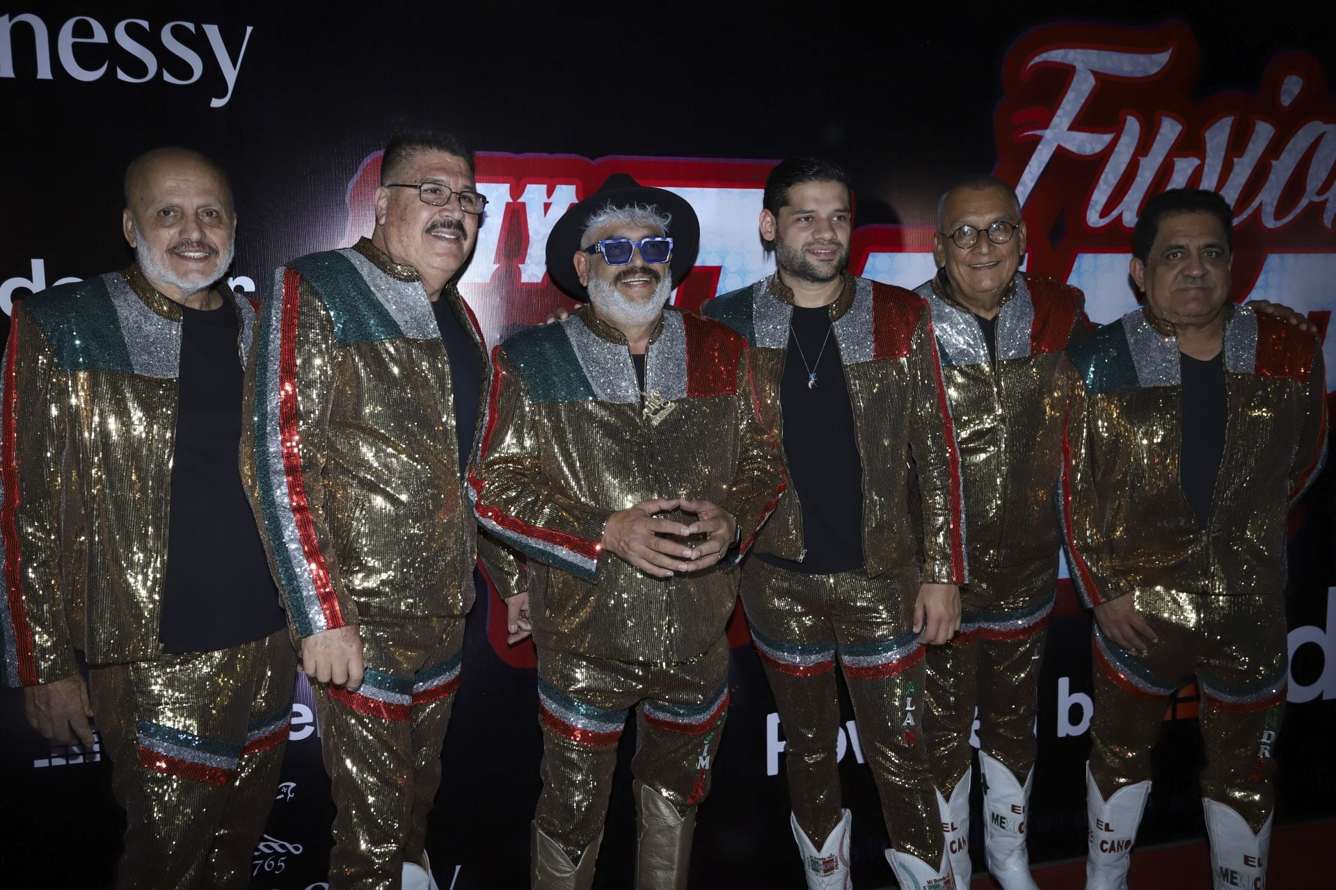 Su Majestad Mi Banda el Mexicano de Casimiro Zamudio.