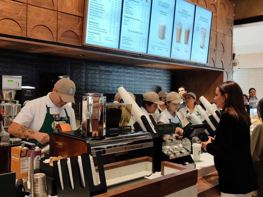 Starbucks: huelga de trabajadores así afectará las operaciones de la empresa