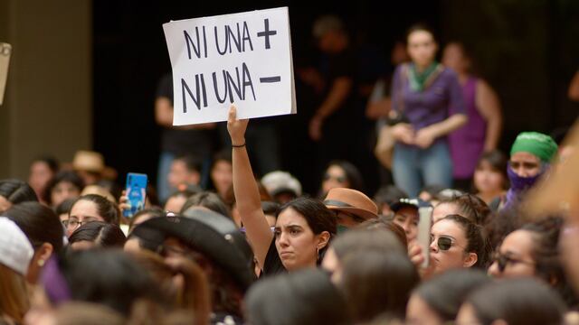 Protesta de mujeres en Sinaloa.