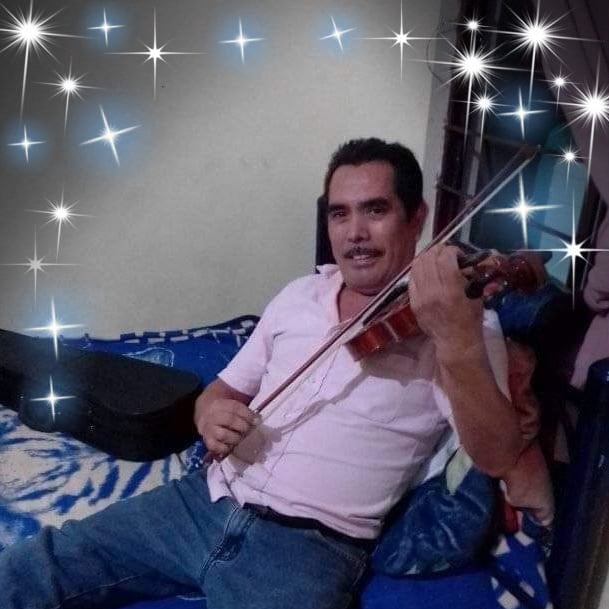 José Juan Meléndez Torres, papá de Luna Bella