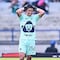 “Ya no es divertido, es triste”: Fans de Pumas cargan contra Rodrigo Parra por sus errores