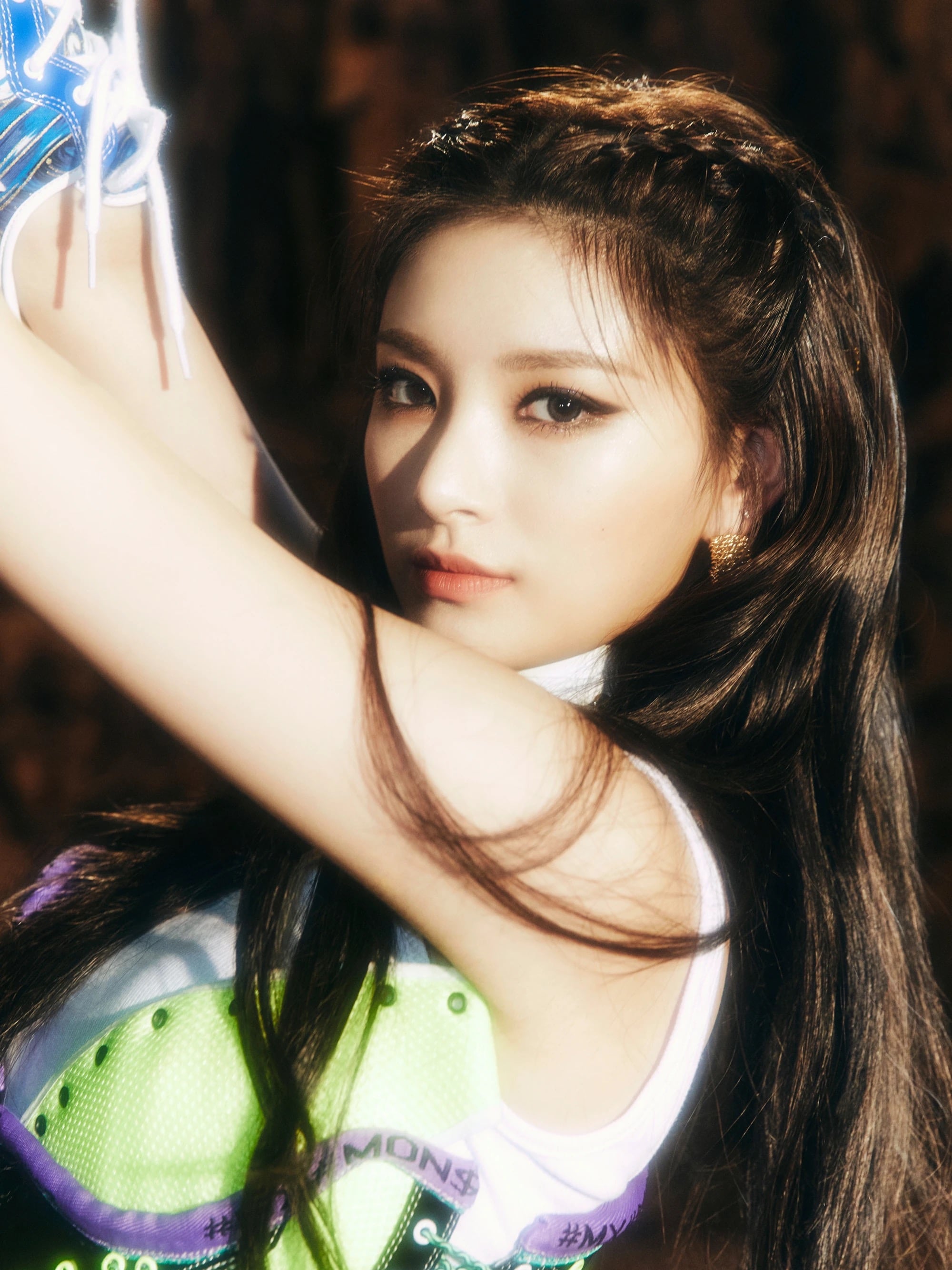 Yirem de Everglow revela que desde su debut al grupo de K-Pop nunca le han pagado