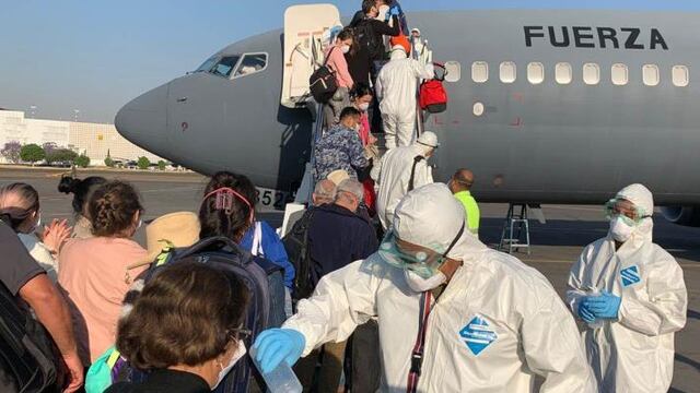 El avión llevó cubanos a su país