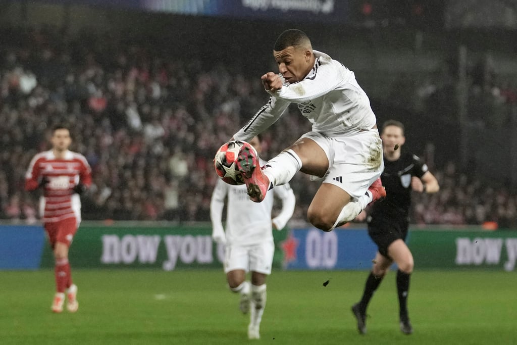 Mbappé en un partido del Real Madrid