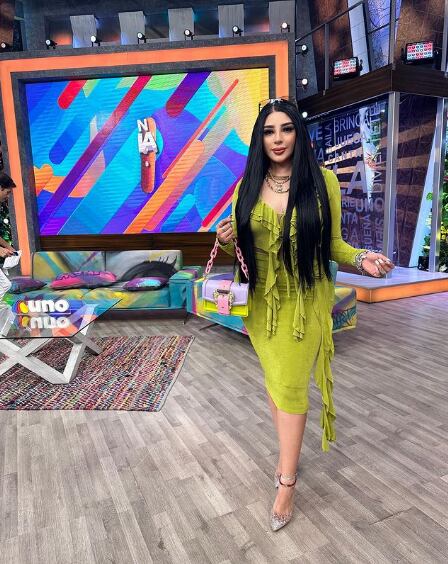 Bellakath se presenta a cantar en Venga la Alegría