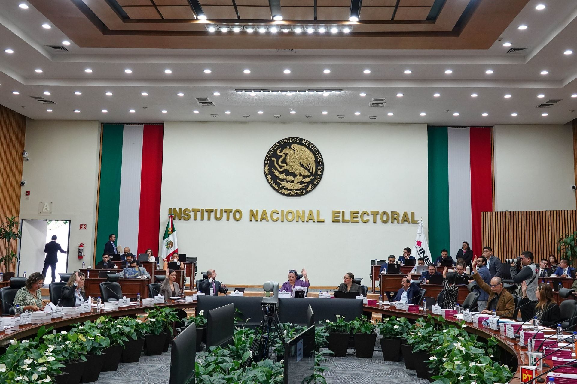 Sesión extraordinaria del Instituto Nacional Electoral.