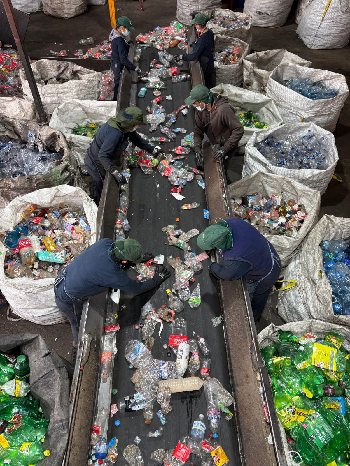 Coca-Cola FEMSA impulsa reciclaje en Latinoamérica con SUSTENTAPET.