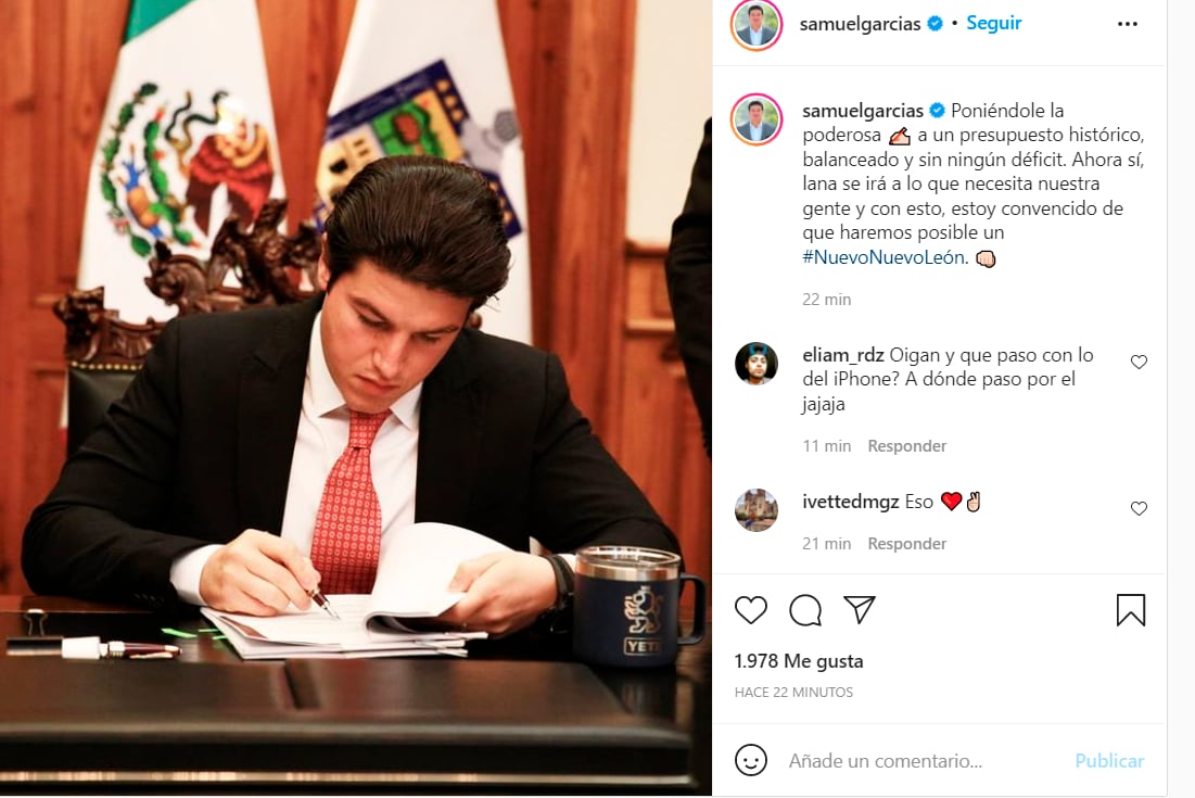 Captura de pantalla de Samuel García firmando el Presupuesto de Nuevo León 2022