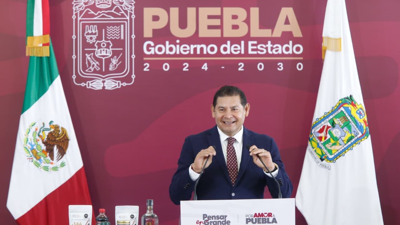 Puebla impulsa transporte por cable para reducir emisiones y mejorar movilidad