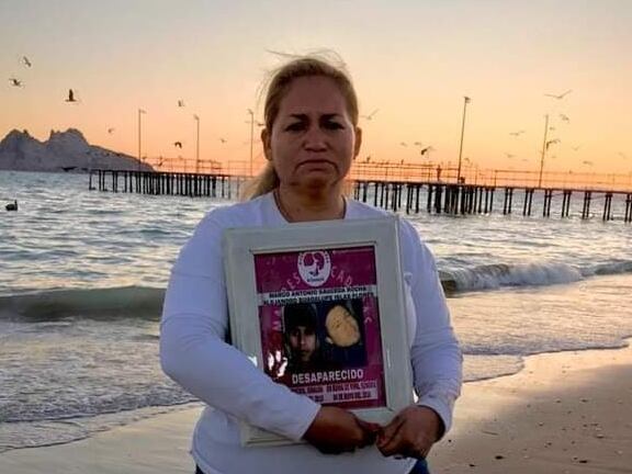 Ceci Flores pide apoyo para búsqueda de su hijo Alejandro