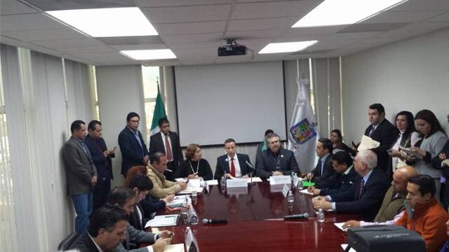 Roberto Flores Treviño.