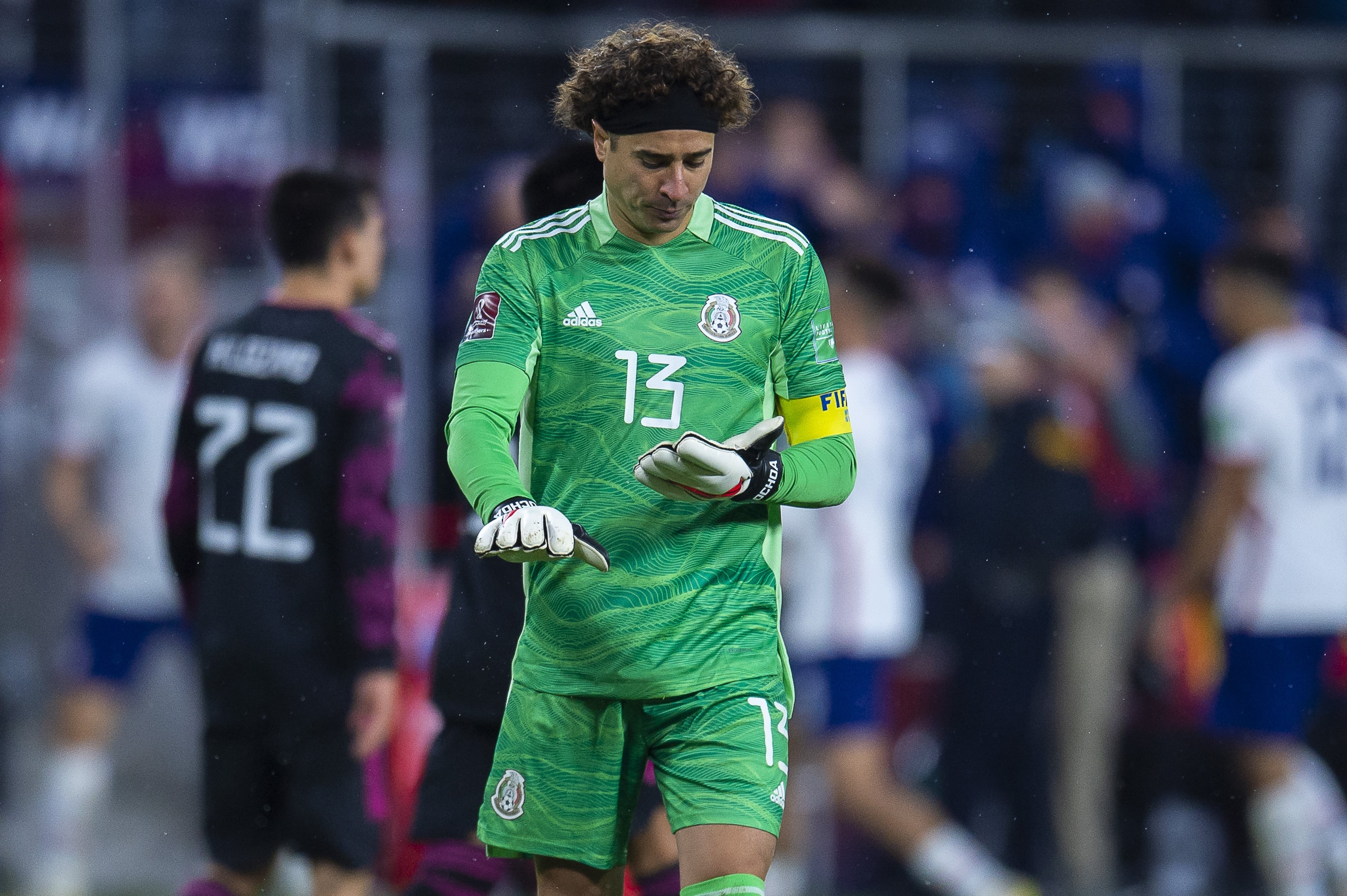 Memo Ochoa, en un partido de la Selección Mexicana.