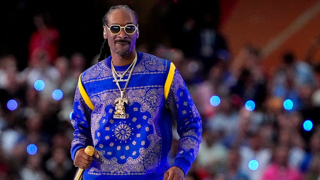 Seguidores del Super Bowl piden a la Banda MS junto a Snoop Dogg