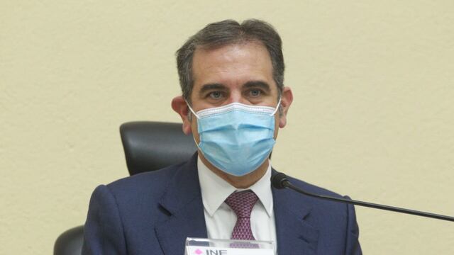 Lorenzo Córdova Vianello, consejero presidente del INE, durante la sesión ordinaria,