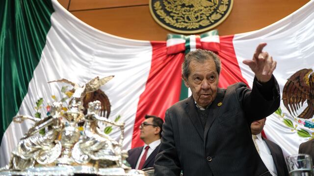 Porfirio Múñoz Ledo.