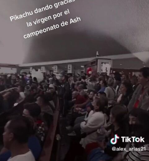 Pikachu en la Basílica de Guadalupe