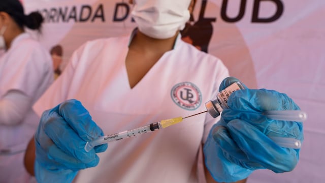 Vacuna de Pfizer actualizada contra Covid-19 es aprobada por Cofepris