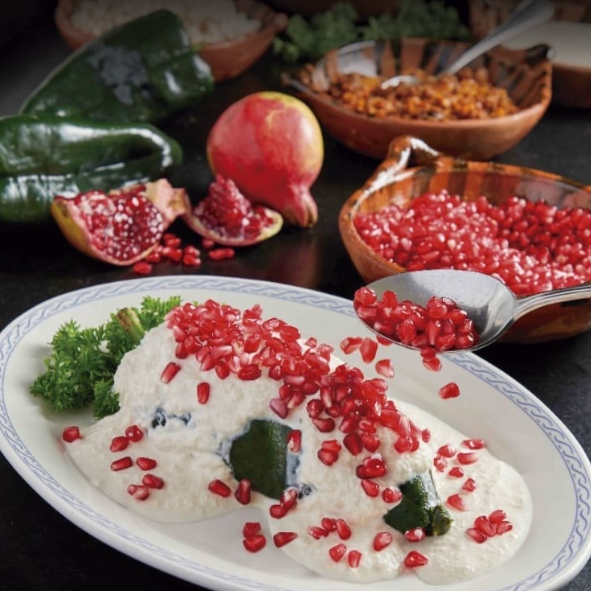 Chiles en Nogada en El Cardenal