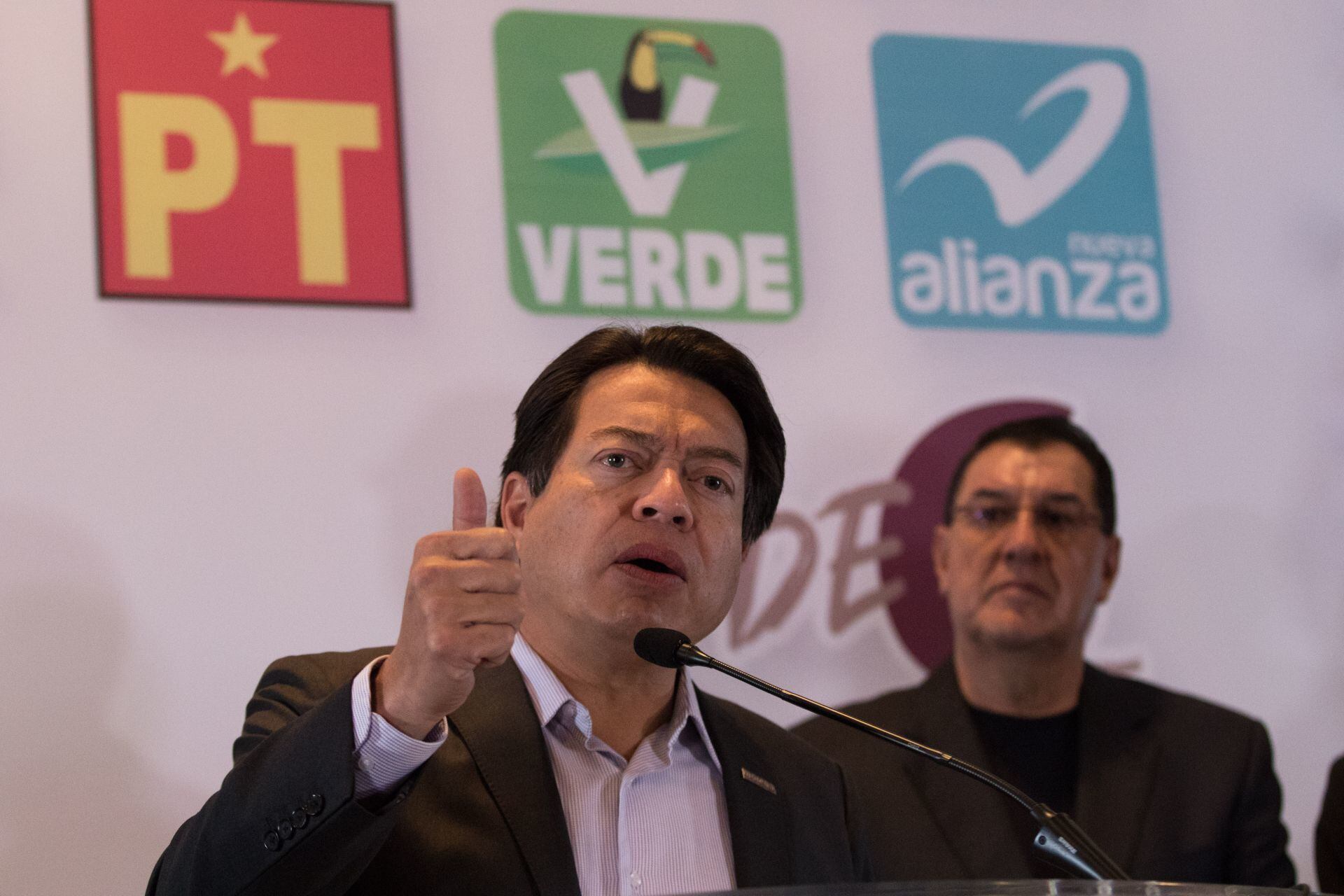 Nueva Alianza se suma a coalición con Morena