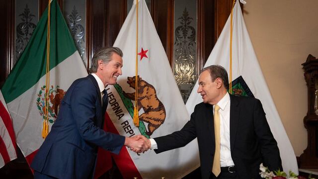 Gavin Newsom y Alfonso Durazo