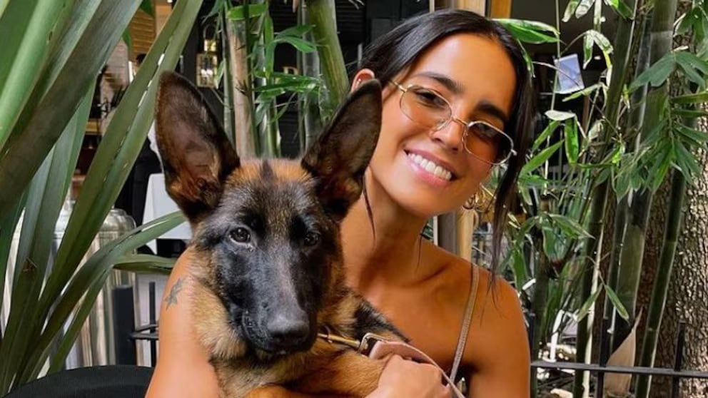 Bárbara de Regil y su mascota, Nala