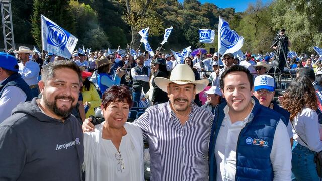 Pedro Rodríguez y panistas arropan a Alejandra del Moreal en Huixquilucan